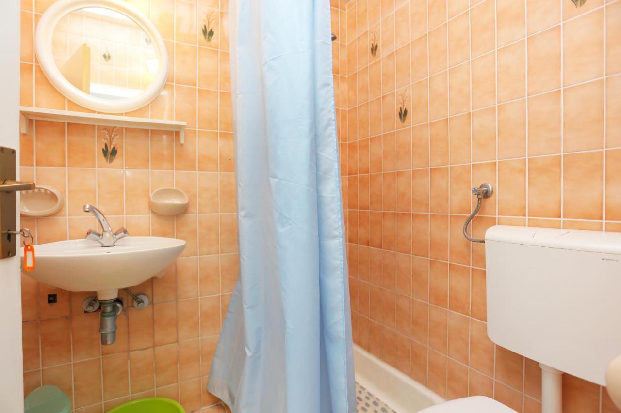 Apartments And Rooms With Parking Space Tucepi, Makarska - 5263 Ngoại thất bức ảnh