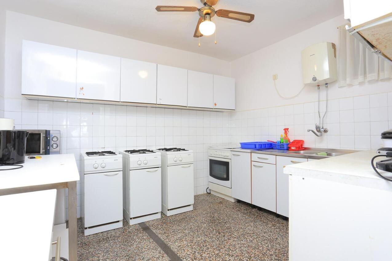 Apartments And Rooms With Parking Space Tucepi, Makarska - 5263 Ngoại thất bức ảnh